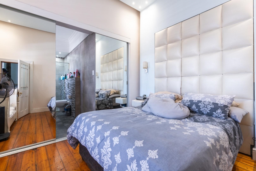 8 Bedroom Property for Sale in Walmer Estate Western Cape